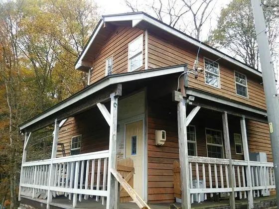 Ev (C, For 6 guests)