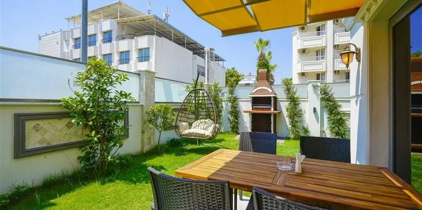 Triple Garden Suite Oda