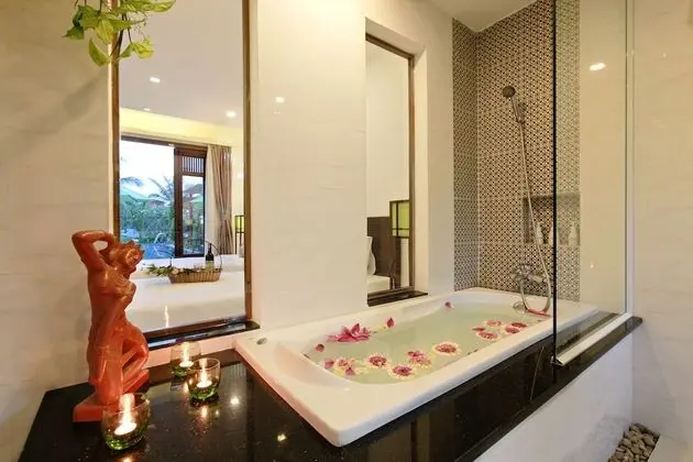 Deluxe Oda, Balkon, Bahçe Manzaralı