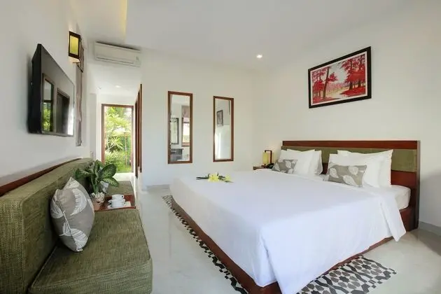Deluxe Oda, Balkon, Göl Manzaralı