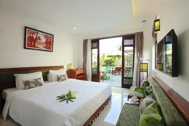 Deluxe Oda, Balkon, Göl Manzaralı