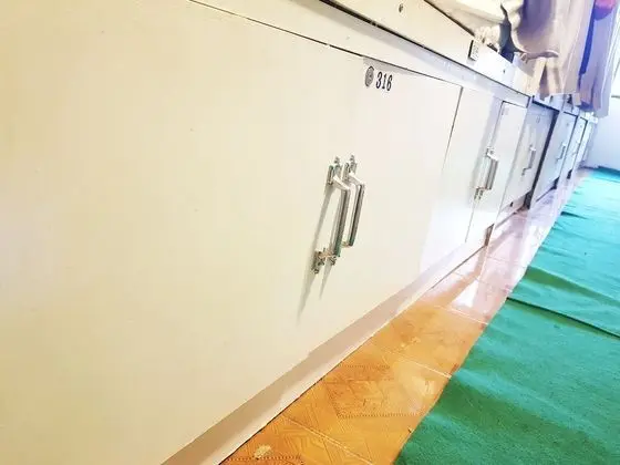 Queen Bed Mixed Dormitory with Shared Bathroom