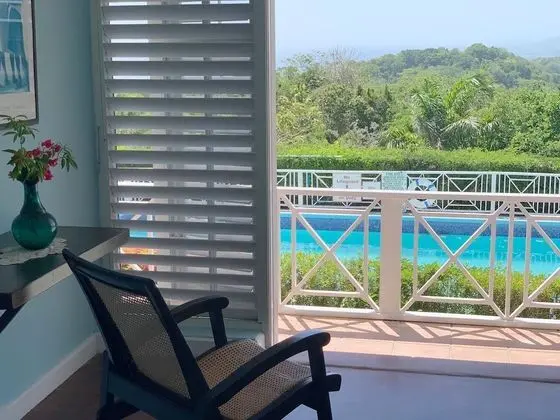 Superior Tek Büyük Yataklı Oda, Birden Çok Yatak, Balkon, Deniz Manzaralı (Potoo)