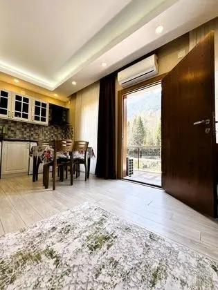 Villa, Dağ Manzaralı, Balkonlu