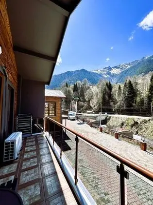 Villa,Dağ Manzaralı,Balkonlu