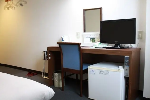 Tek Kişilik Oda, Sigara İçilebilir