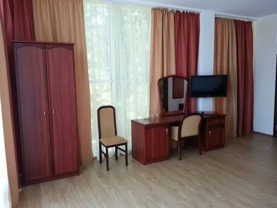 Superior Tek Büyük veya İki Ayrı Yataklı Oda