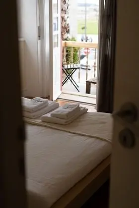 Tek Büyük Yataklı Oda, Ortak Banyo (Rua 19)