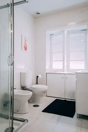 Tek Büyük Yataklı Oda, Ortak Banyo (Rua 19)