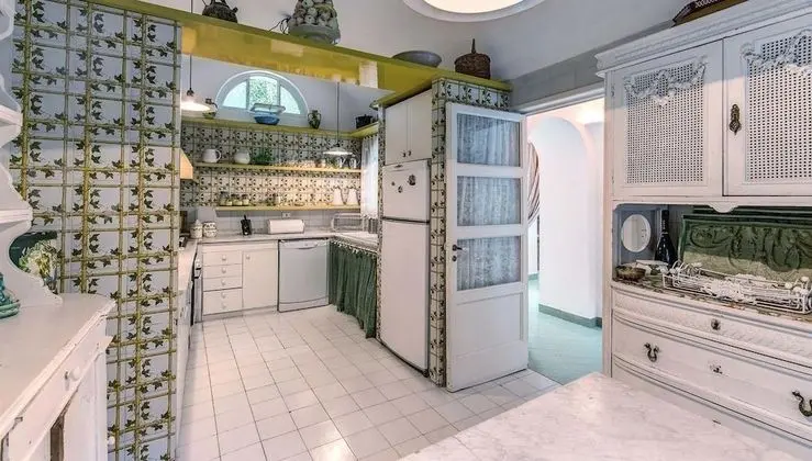 Apart Daire, 5 Yatak Odası