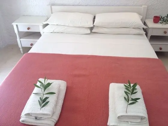 Tek Büyük Yataklı Oda