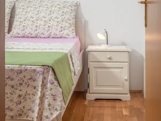 Apart Daire (Green - cosy & close to the sea - A1()