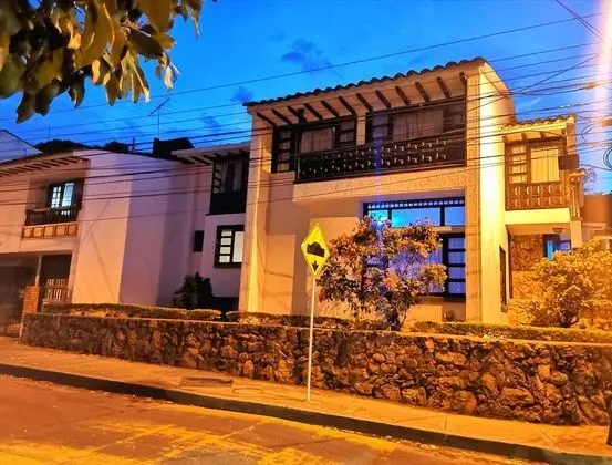 Basic Dört Kişilik Oda, Balkon