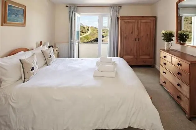 Apart Daire, 5 Yatak Odası, 2 Banyolu, Deniz Manzaralı