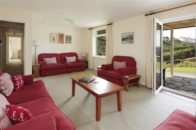 Apart Daire, 5 Yatak Odası, 2 Banyolu, Deniz Manzaralı