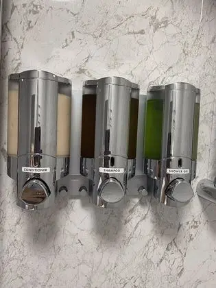 Luxury Tek Büyük Yataklı Oda, Banyolu/Duşlu