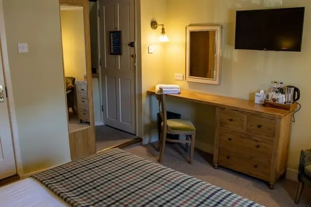 Standard Tek Büyük Yataklı Oda