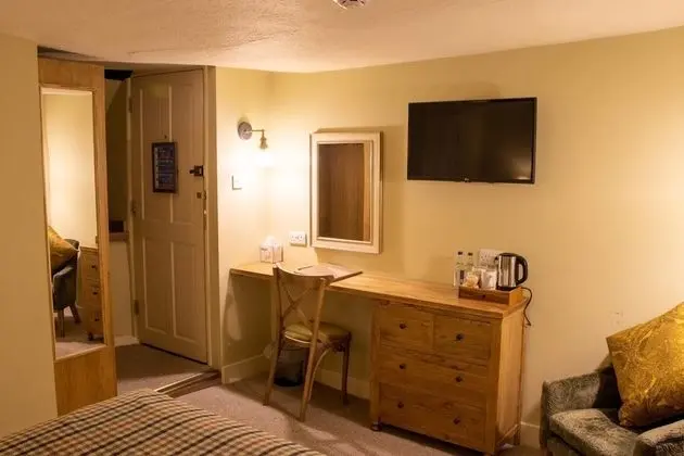 Standard Tek Büyük Yataklı Oda