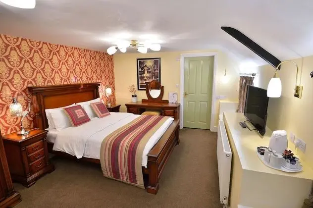 Superior Tek Büyük Yataklı Oda