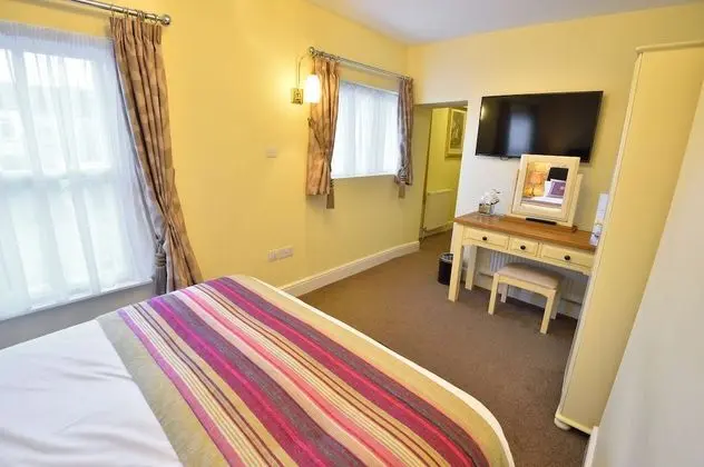 Tek Büyük Yataklı Oda