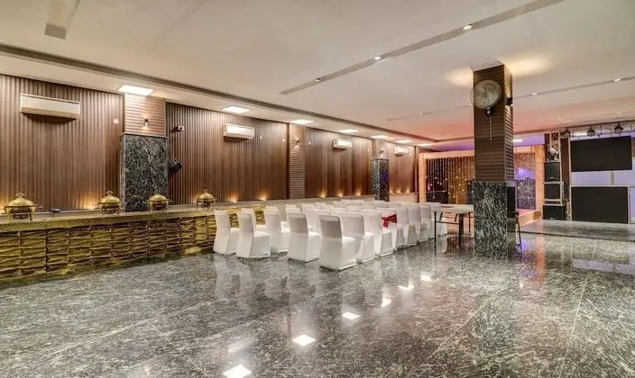Premium Tek Büyük Yataklı Oda
