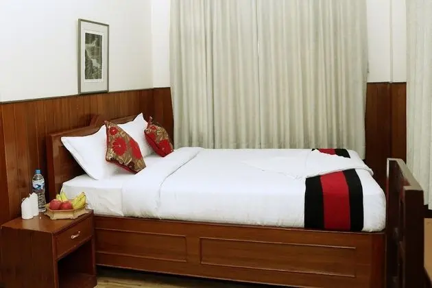 Deluxe Tek Büyük Yataklı Oda, 1 Çift Kişilik Yatak, Sigara İçilebilir, Dağ Manzaralı