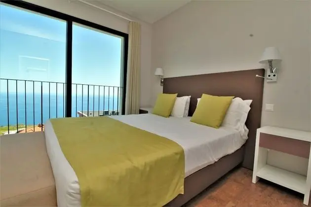 Villa, 5 Yatak Odası, Kişiye Özel Havuzlu, Deniz Manzaralı