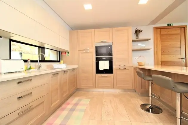 Villa, 5 Yatak Odası, Kişiye Özel Havuzlu, Deniz Manzaralı
