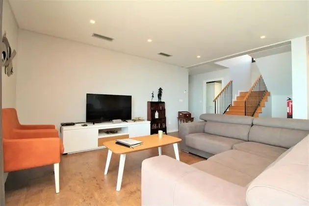 Villa, 5 Yatak Odası, Kişiye Özel Havuzlu, Deniz Manzaralı