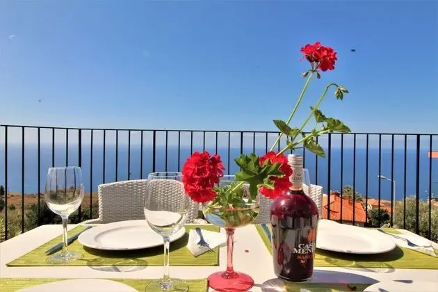Villa, 5 Yatak Odası, Kişiye Özel Havuzlu, Deniz Manzaralı