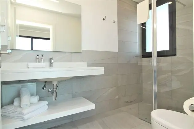 Villa, 5 Yatak Odası, Kişiye Özel Havuzlu, Deniz Manzaralı