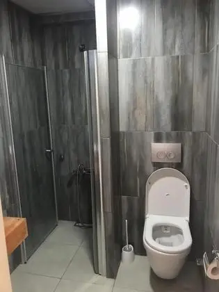 Triple, Şehir Manzaralı