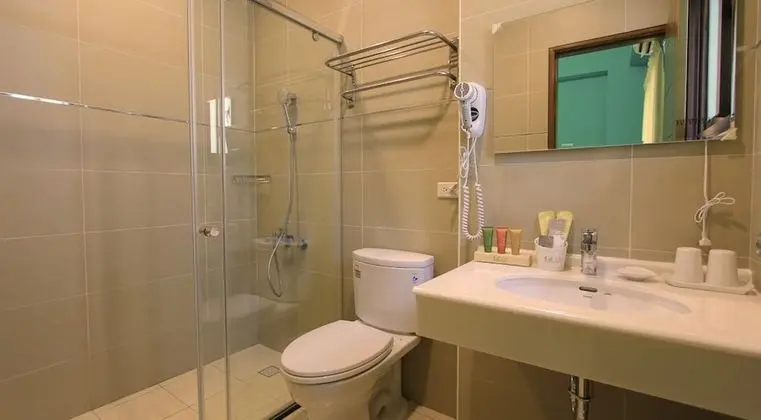 Standard Tek Büyük Yataklı Oda (WATER)