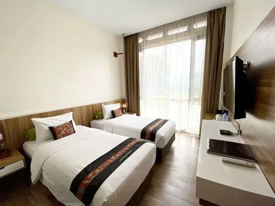 Deluxe Room Twin