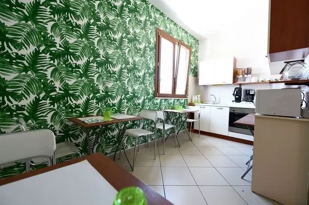 Üç Kişilik Oda