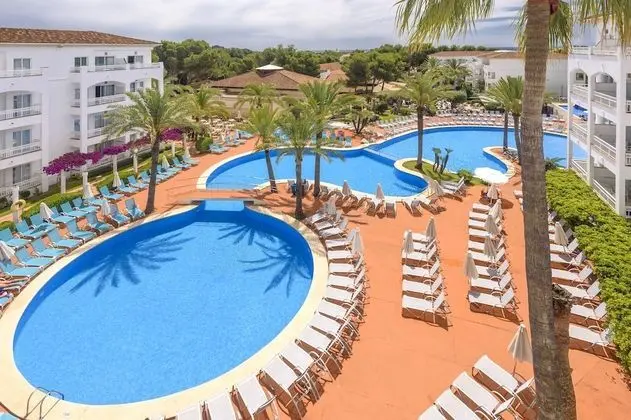 Apart Daire, 1 Yatak Odası, Balkon, Havuz Manzaralı