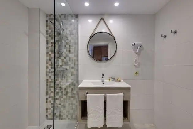 Apart Daire, 1 Yatak Odası, Balkon, Havuz Manzaralı