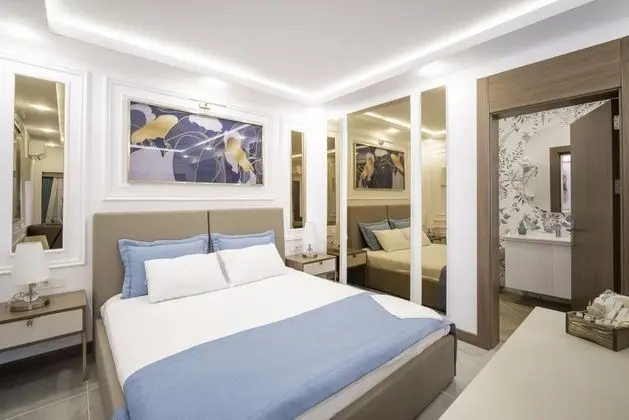 Suite, Bahçe Manzaralı, Klimalı