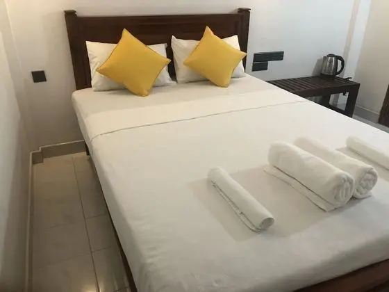 Standard Double Room with Garden View
