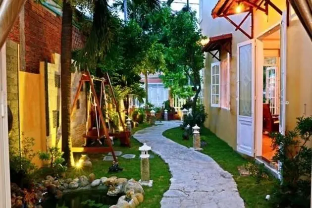Family Oda, Birden Çok Yatak, Balkon, Bahçe Manzaralı