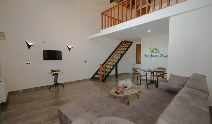 Deluxe Villa