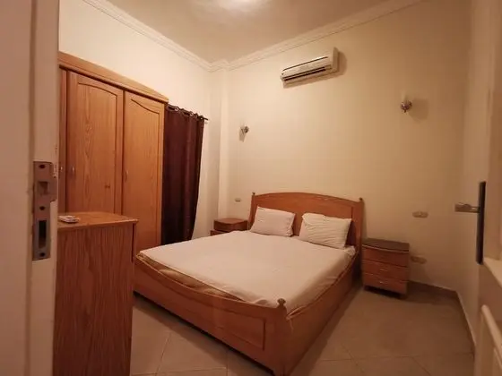 Standard Apart Daire, 2 Yatak Odası, Havuz Manzaralı