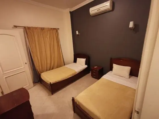 Standard Apart Daire, 2 Yatak Odası, Havuz Manzaralı