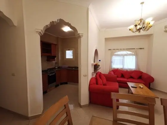 Standard Apart Daire, 2 Yatak Odası, Havuz Manzaralı