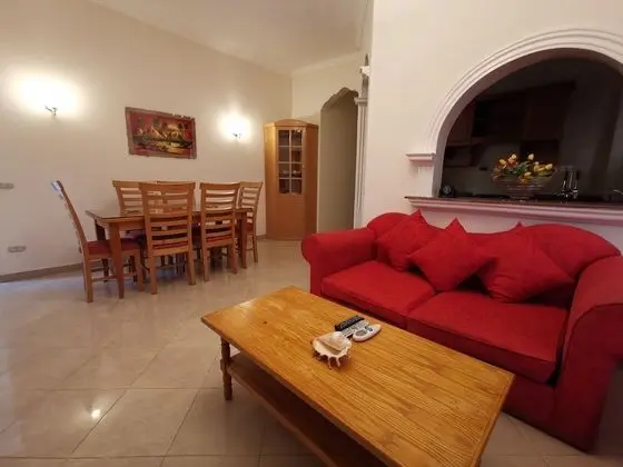 Standard Apart Daire, 2 Yatak Odası, Havuz Manzaralı