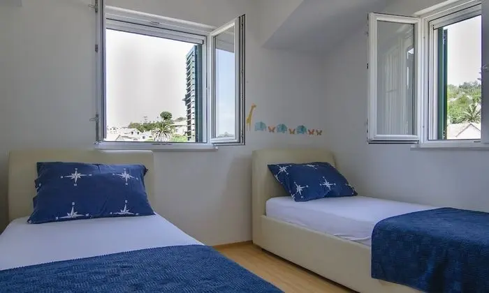 Villa (Three Bedroom Holiday Home with Priva)