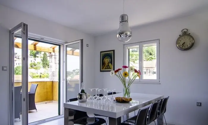 Villa (Three Bedroom Holiday Home with Priva)