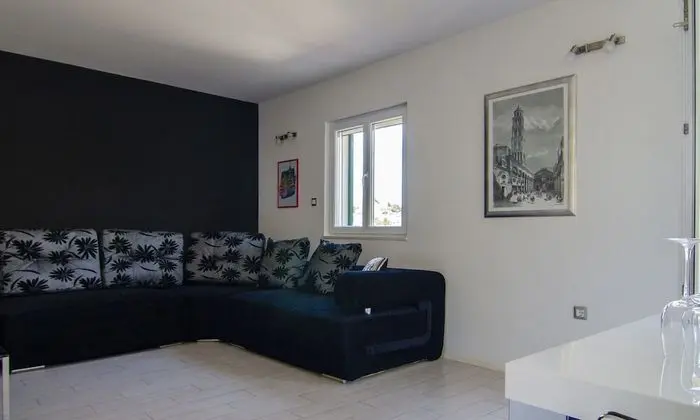 Villa (Three Bedroom Holiday Home with Priva)