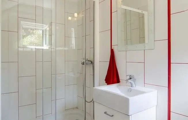 Villa (Three Bedroom Holiday Home with Priva)
