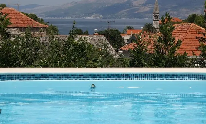 Villa (Three Bedroom Holiday Home with Priva)